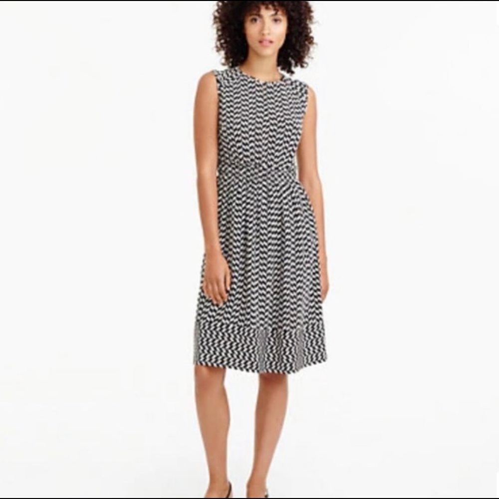 J. Crew 100% Silk Black and Cream Keyhole Neckline Dress - Size 10